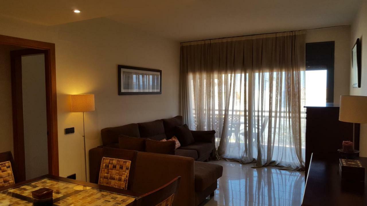 Ultramar Apartment Torredembarra Bagian luar foto